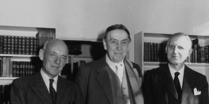 Albert Ugland, Francis Bull og O.A. Aalholm i arkivets lesesal